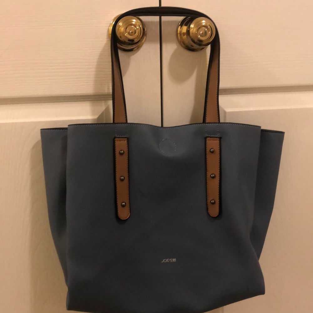 Joe’s Alexa triple compartment light blue tote bag